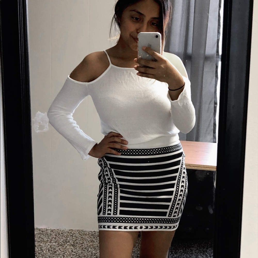 White Shirt. Small.